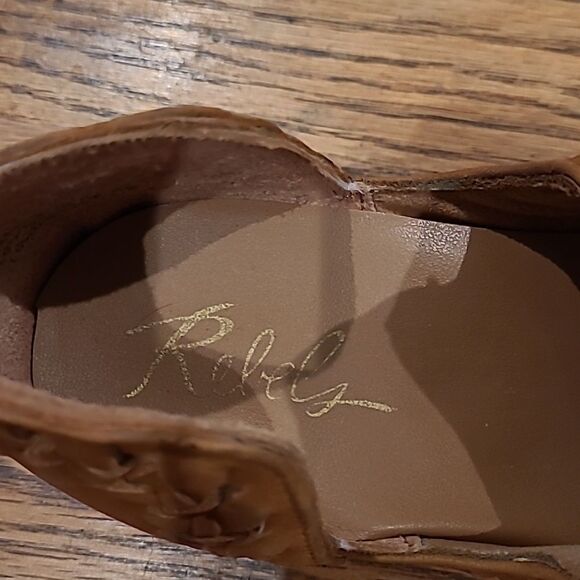 Rebels sz 8 brown ankle boots, leather suade upper - Picture 3 of 9